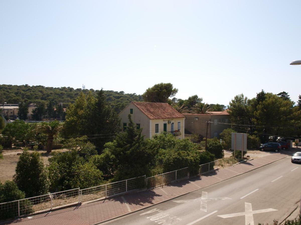 Apartman Mak Apartamento Makarska Exterior foto